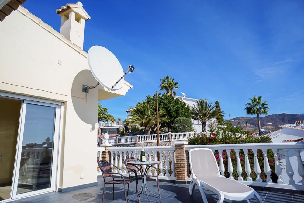 Villa Roan De Amberes Torrox Exterior photo